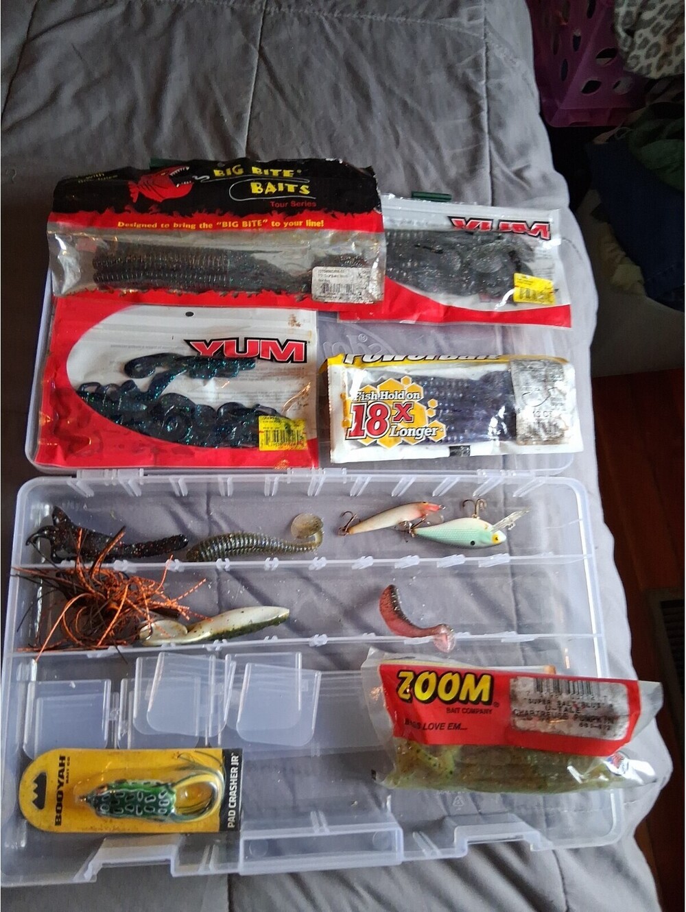 Plastic Bass Pro Shops Fishing Tackle Box with Tackle 2